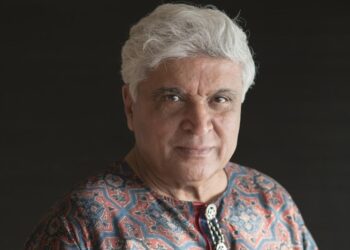 हिजाब विवाद पर जावेद अख्तर ने नीतीश कुमार से माफी की मांग की - Panchayati Times