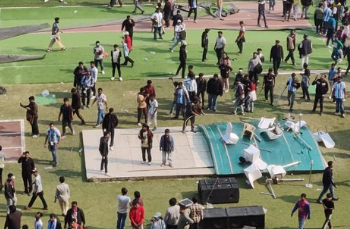 कोलकाता में मेसी की झलक न मिलने से भड़के फैंस, किया हंगामा - Panchayati Times