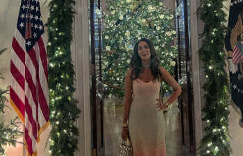 मल्लिका शेरावत ने व्हाइट हाउस में ट्रंप संग किया क्रिसमस डिनर - Panchayati Times