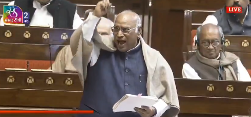 राज्यसभा में खड़गे: “नेहरू सबसे ऊँचे थे, हैं और रहेंगे” - Panchayati Times