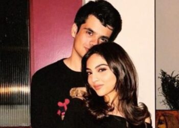 प्रियंका गांधी के बेटे रेहान वाड्रा की अवीवा बेग संग हुई सगाई - Panchayati Times