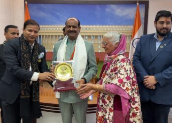 कैप्टन डॉ. जसबीर कौर गिल को लोकसभा अध्यक्ष ओम बिरला ने किया सम्मानित - Panchayati Times