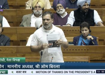 जनरल मनोज मुकुंद नरवणे की किताब ‘Four Stars of Destiny’ की इस बात को राहुल गांधी संसद में रखना चाहते थें - Panchayati Times