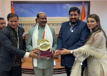 रक्षा क्षेत्र में स्वदेशीकरण को नई दिशा दे रहे युवा उद्यमी साहिल लूथरा को लोकसभा अध्यक्ष से मिला सम्मान - Panchayati Times