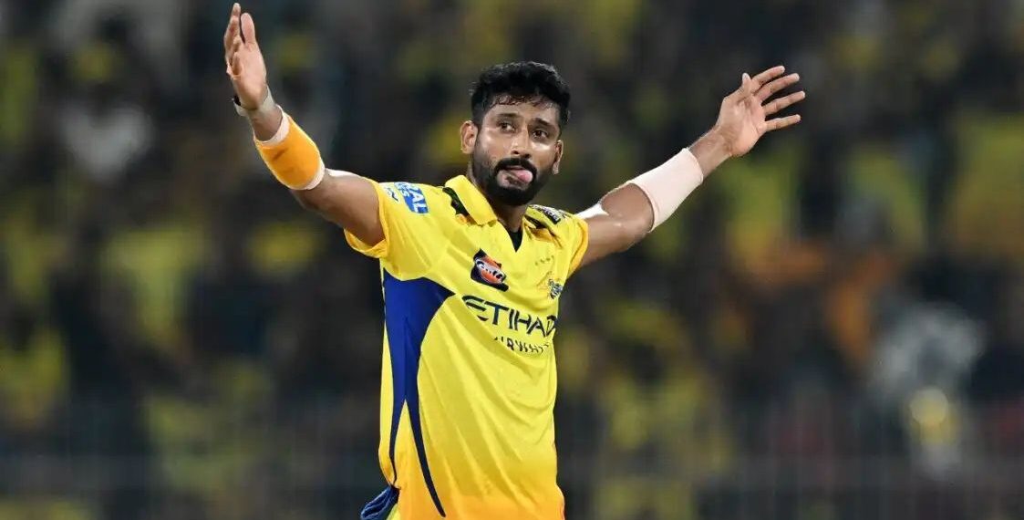 CSK को बड़ा झटका: खलील अहमद IPL 2026 से बाहर - Panchayati Times