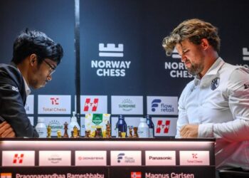 Norway Chess 2026: आर प्रग्गनानंदा ने फिर चौंकाया, मैग्नस कार्लसन को क्लासिकल मुकाबले में दी करारी मात - Panchayati Times