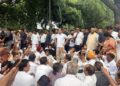 पीएम आवास के बाहर राहुल गांधी का धरना जारी, कांग्रेस ने रखीं 6 प्रमुख मांगें; सरकार से हुई बातचीत - Panchayati Times