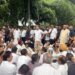 पीएम आवास के बाहर राहुल गांधी का धरना जारी, कांग्रेस ने रखीं 6 प्रमुख मांगें; सरकार से हुई बातचीत - Panchayati Times