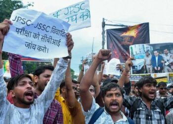 Jharkhand Student Protest: सरकार से बातचीत के लिए छात्रों ने भेजी नई डेलीगेशन लिस्ट, 14वें दिन भी आंदोलन जारी - Panchayati Times