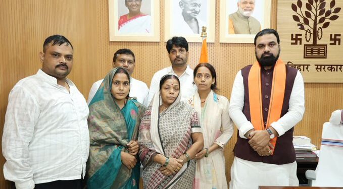 भरत तिवारी के परिवार के लिए CM सम्राट चौधरी का बड़ा ऐलान - Panchayati Times