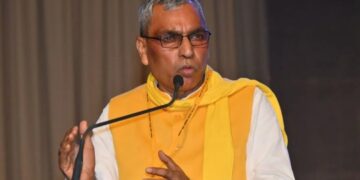 UP: पंचायत सहायकों के प्रदर्शन पर मंत्री ओम प्रकाश राजभर का बड़ा बयान, मानदेय और नौकरी से जुड़ी मांगों पर दिया भरोसा - Panchayati Times