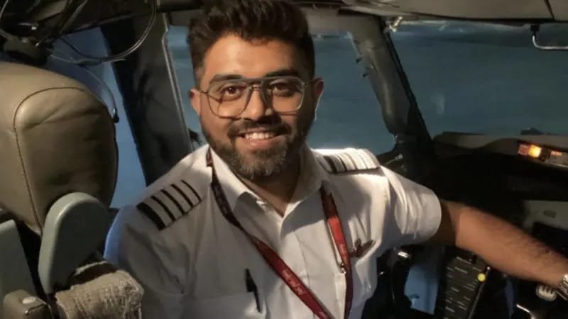 Flydubai Flight Emergency: भारतीय पायलट स्मित मच्छार ने हमला होने के बाद भी बचाई 174 यात्रियों की जान - Panchayati Times