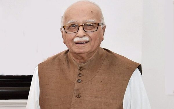 लालकृष्ण आडवाणी अस्पताल में भर्ती, डॉक्टर ने बताया तबीयत के बारे में - Panchayati Times