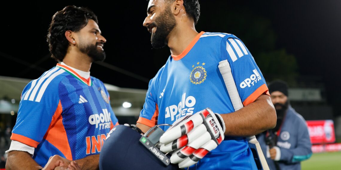 IND vs NZ: नमन धीर की तूफानी पारी से भारत ने रचा इतिहास, 226 रन का लक्ष्य हासिल कर जीता मैच - Panchayati Times