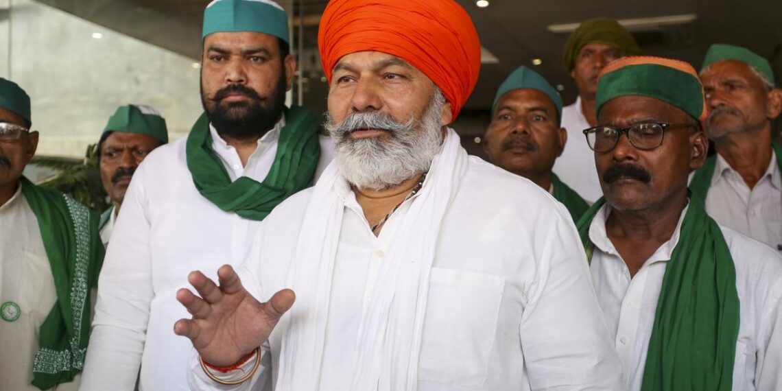 गन्ने के दाम बढ़ाने की मांग पर लखनऊ में किसानों की महापंचायत, राकेश टिकैत ने बीजेपी सरकार पर साधा निशाना - Panchayati Times